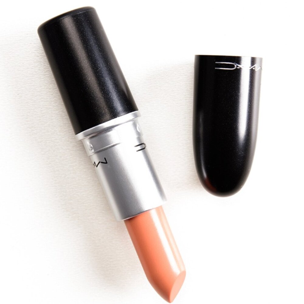 MAC LUSTRE LIPSTICK - HIGHLIGHTS